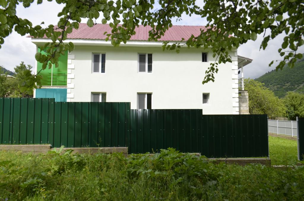 Guest House Gogia Zhabeshi ภายนอก รูปภาพ