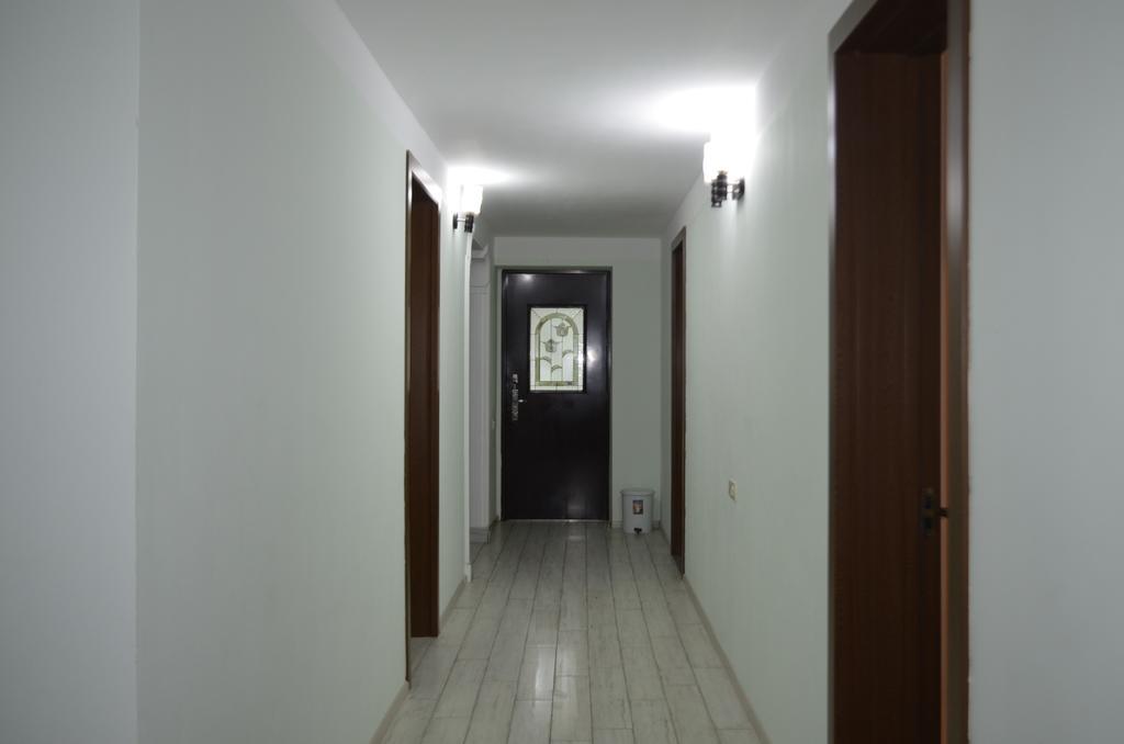 Guest House Gogia Zhabeshi ภายนอก รูปภาพ