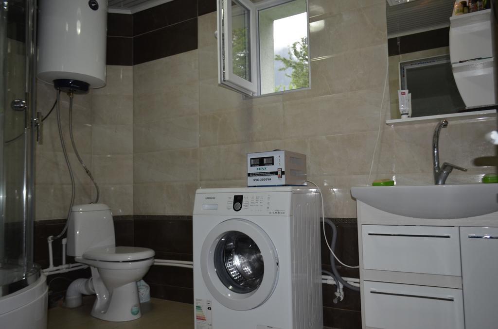 Guest House Gogia Zhabeshi ภายนอก รูปภาพ